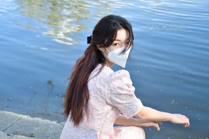 港剧《夫妻的博弈》圈层受限严重，井柏然张颂文《谷雨》亮相总台共创伙伴大会丨长剧日报
